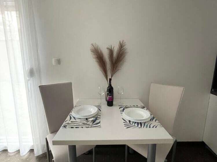 پانسیون Villa Zaad