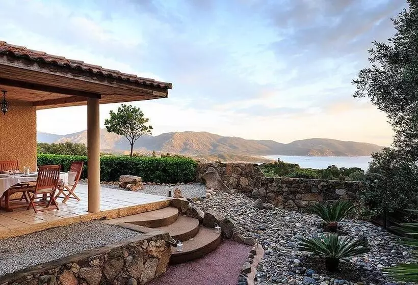 Residenssi Domaine Valle Doniche