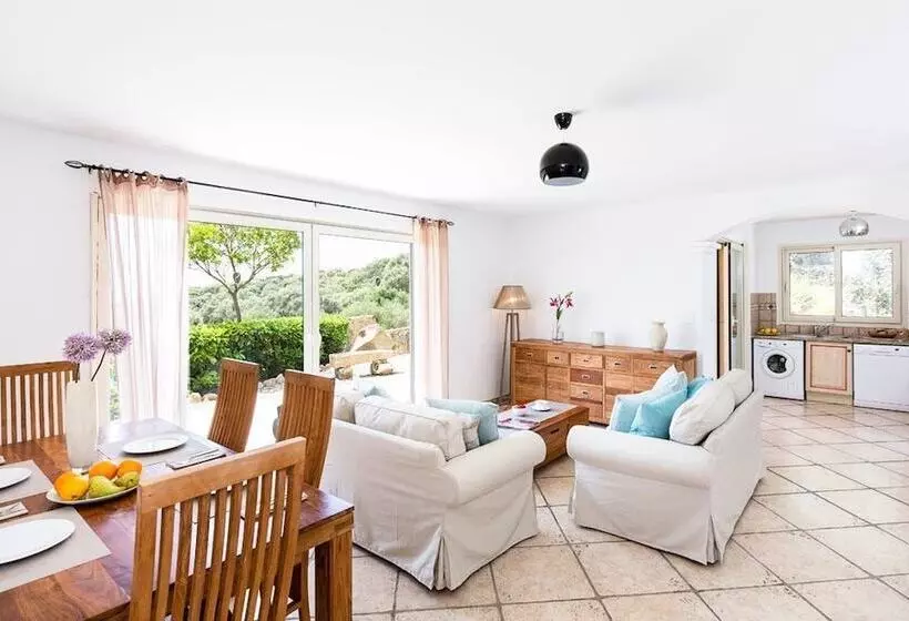 Residenssi Domaine Valle Doniche