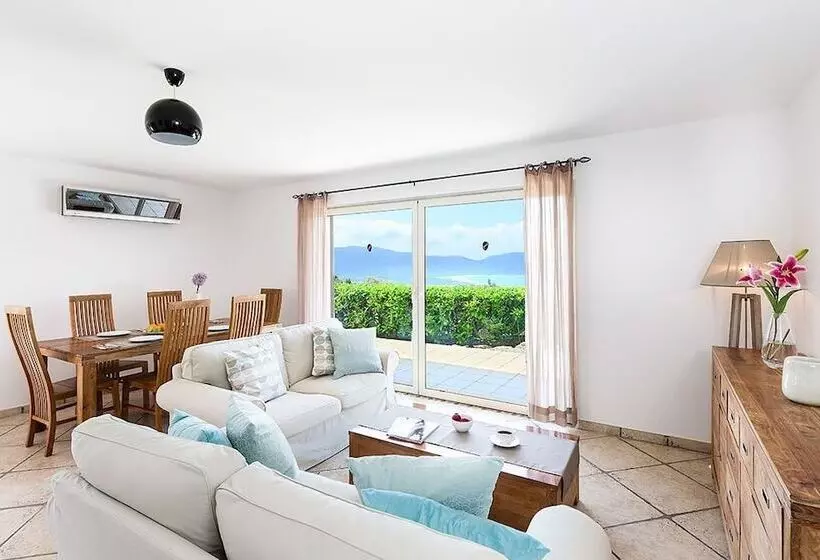 Residenssi Domaine Valle Doniche