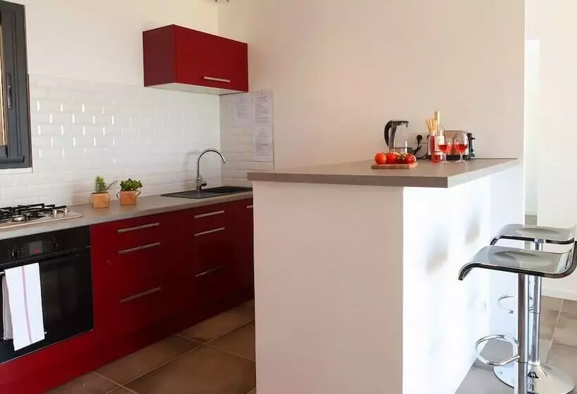 Residenssi Domaine Valle Doniche