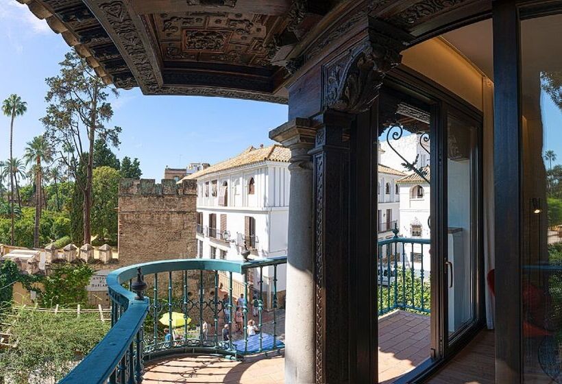 Suites Murillo Plaza Sta. Cruz