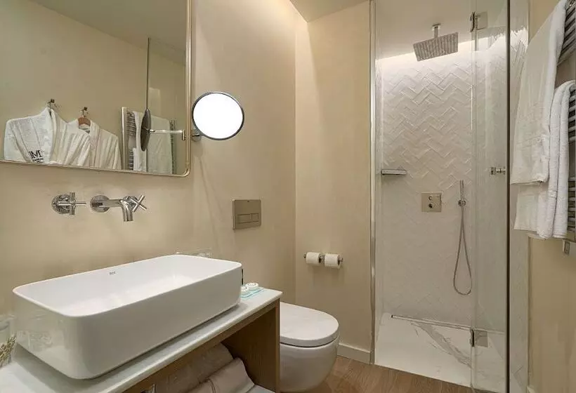 Suites Murillo Plaza Sta. Cruz