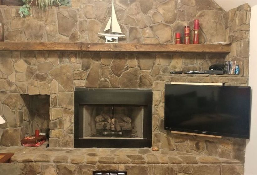 The Jive  Christophers_riverside_cabin