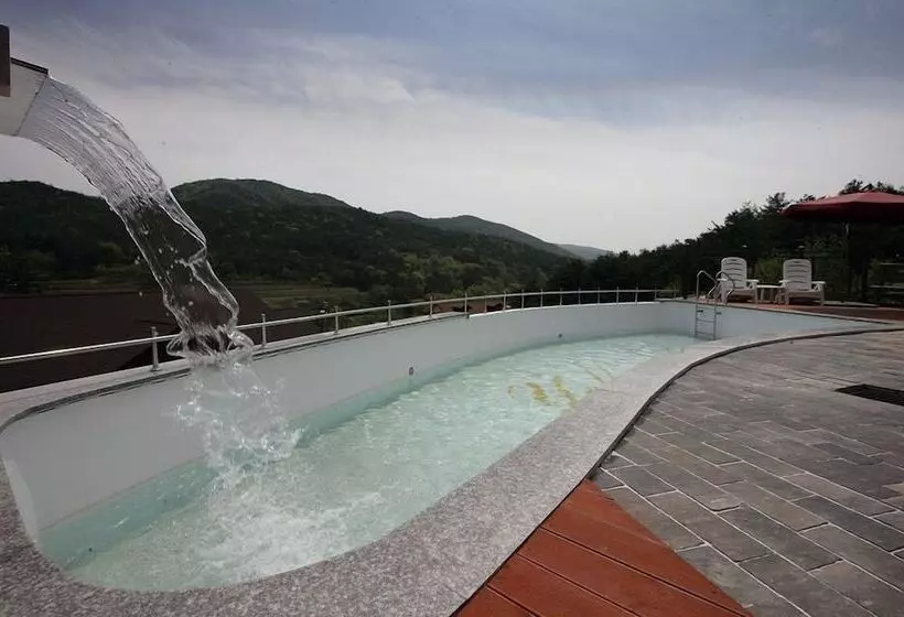 Yellowstar Pension