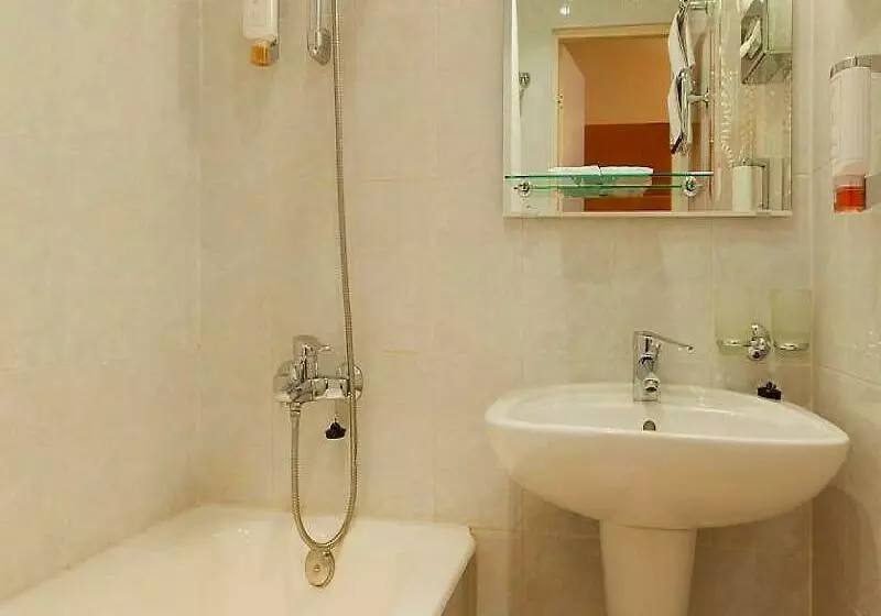 בית מלון כפרי Arbat Nord