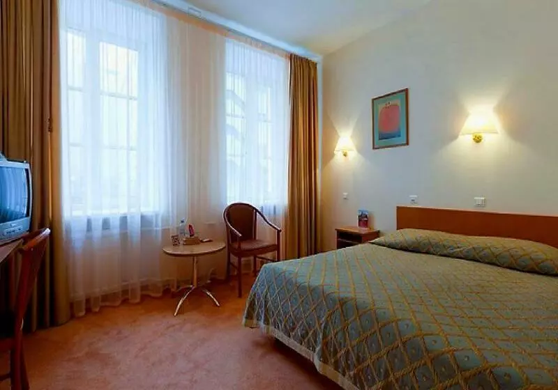 בית מלון כפרי Arbat Nord