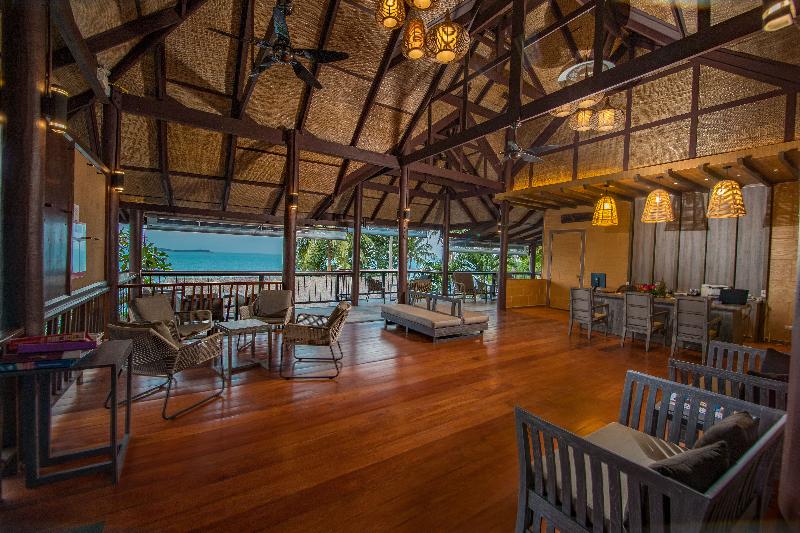 בית מלון כפרי Coral Cliff Beach Resort Samui   Sha Plus