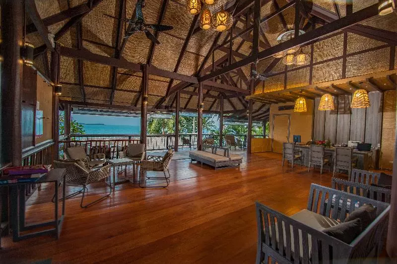 Hotelli Coral Cliff Beach Resort Samui Sha Plus