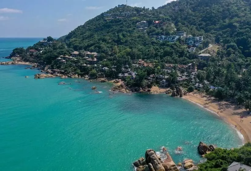 Hotelli Coral Cliff Beach Resort Samui Sha Plus
