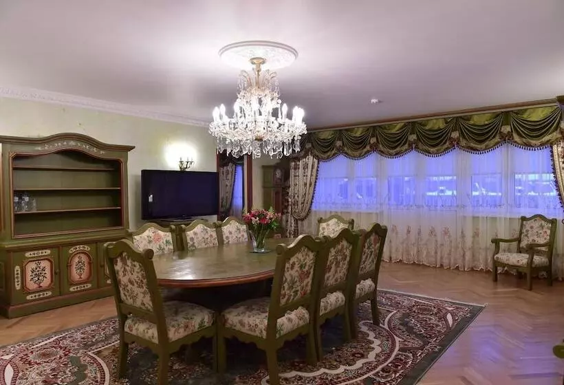 ホテル Danilovskaya