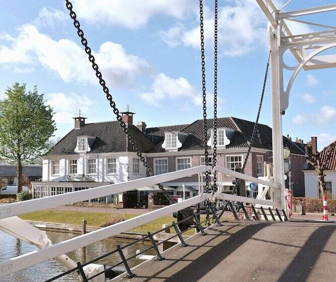 ホテル De Nederlanden, Restaurant & Boutique