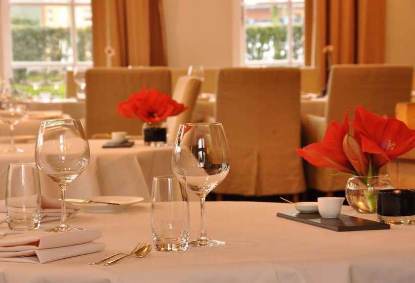 ホテル De Nederlanden, Restaurant & Boutique