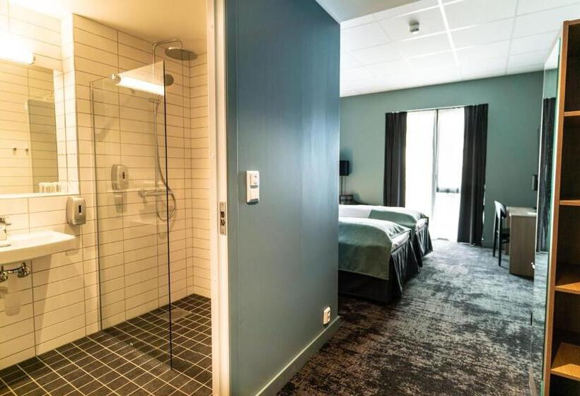 ホテル Hardangerfjord