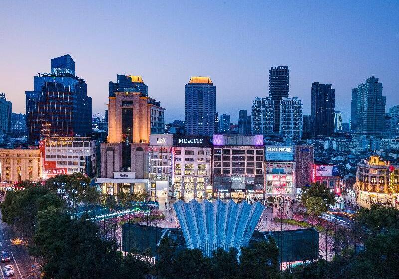 Hotel Holiday Inn Shanghai Nanjing Road, An Ihg