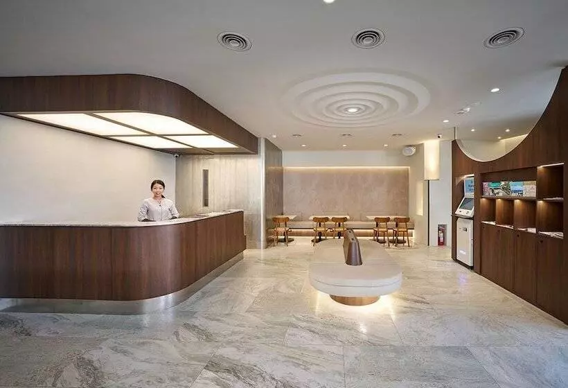 هتل Howard Lake Resort Shihmen Dam