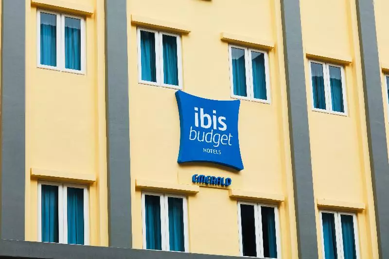 هتل Ibis Budget Singapore Emerald