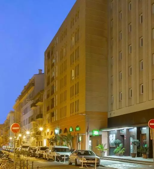 호텔 Ibis Styles Nice Centre Port