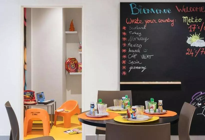 호텔 Ibis Styles Nice Centre Port