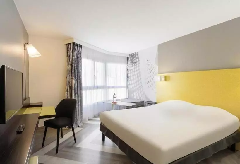 호텔 Ibis Styles Nice Centre Port