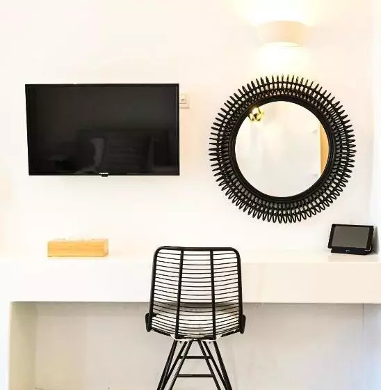 Отель Paros Agnanti Resort & Spa