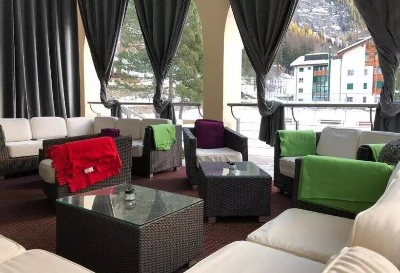 Thermal Hotels & Walliser Alpentherme Leukerbad