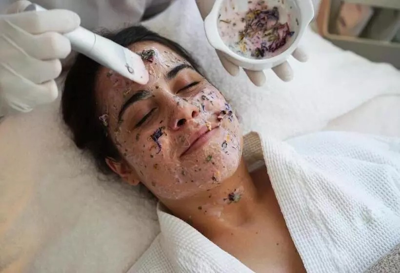 Thermal Hotels & Walliser Alpentherme Leukerbad