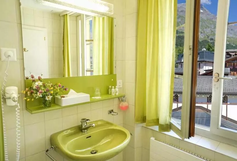 Thermal Hotels & Walliser Alpentherme Leukerbad