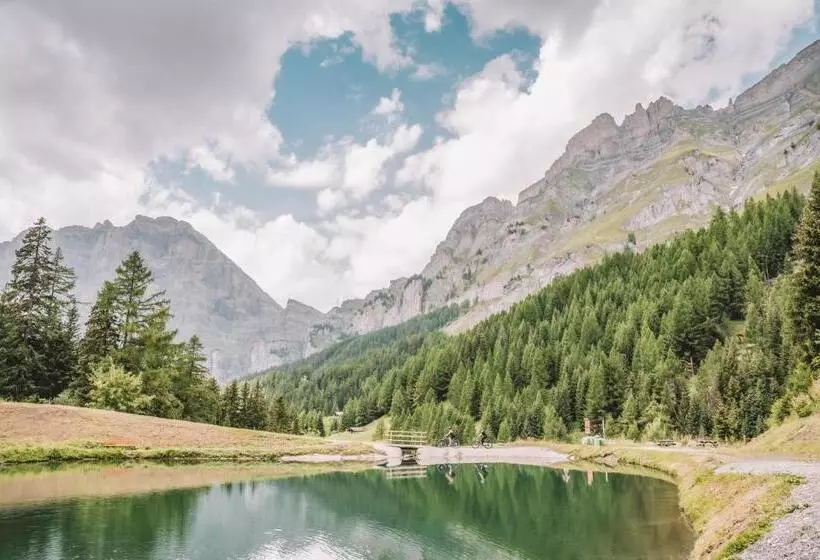 Thermal Hotels & Walliser Alpentherme Leukerbad