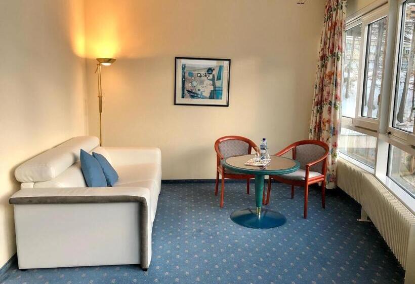 Thermal Hotels & Walliser Alpentherme Leukerbad