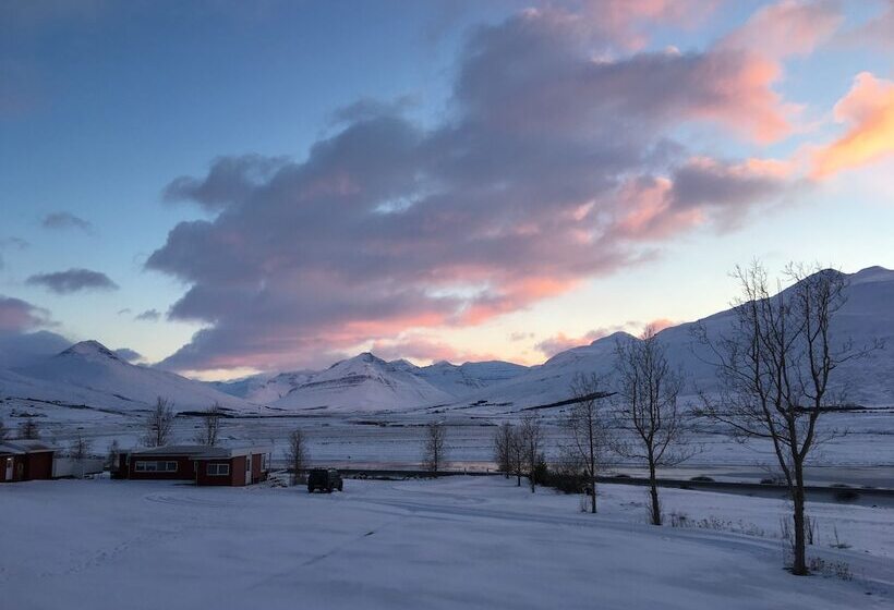 Höfði Cottages