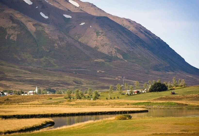 Höfði Cottages