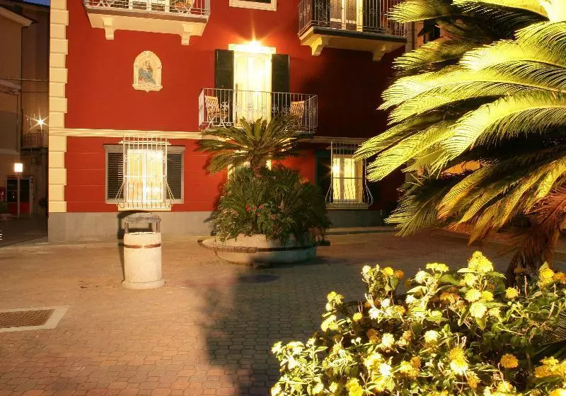 Hotelli Appartamenti In Piazzetta