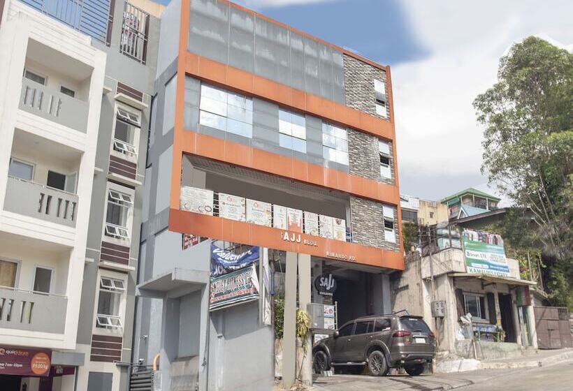 בית מלון כפרי Oyo 549 Sajj Bldg