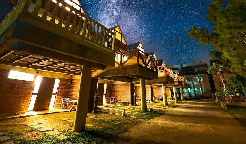 Okinawa Starry Forest Cottage