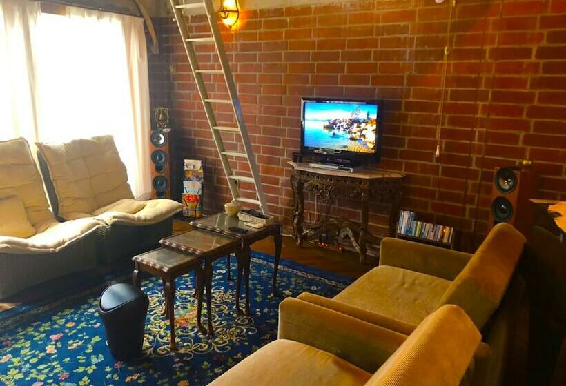 Okinawa Starry Forest Cottage