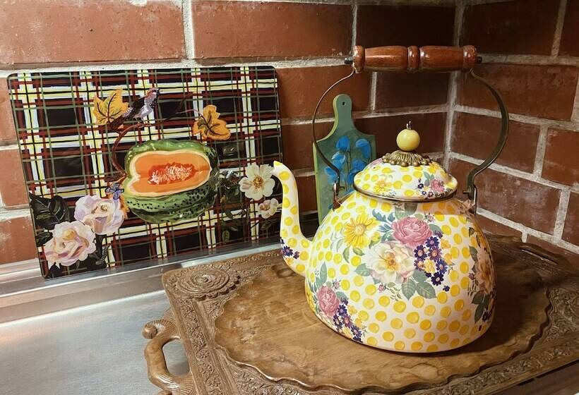 Okinawa Starry Forest Cottage