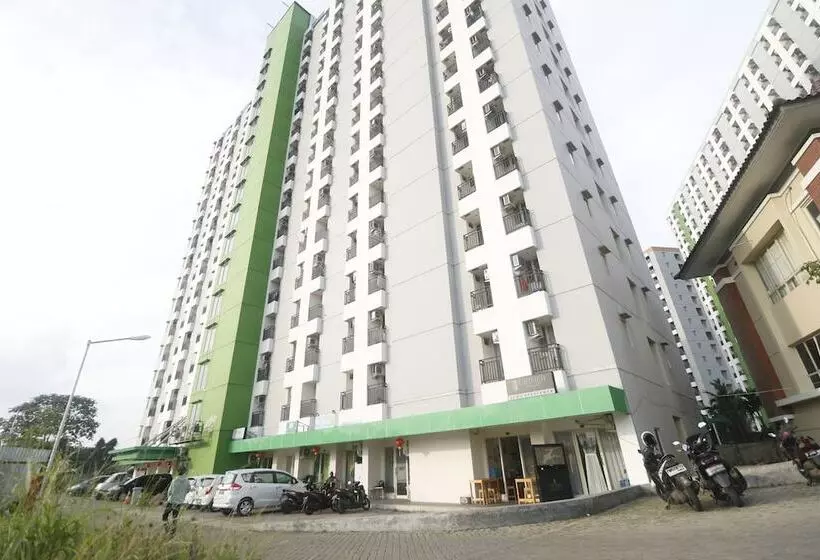 پانسیون Redliving Apartemen Green Lake View Ciputat   Mpo Yani Rooms Tower E With Fast Wifi