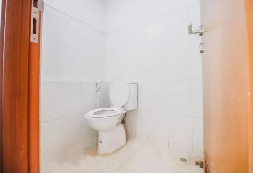 پانسیون Redliving Apartemen Green Lake View Ciputat   Mpo Yani Rooms Tower E With Fast Wifi