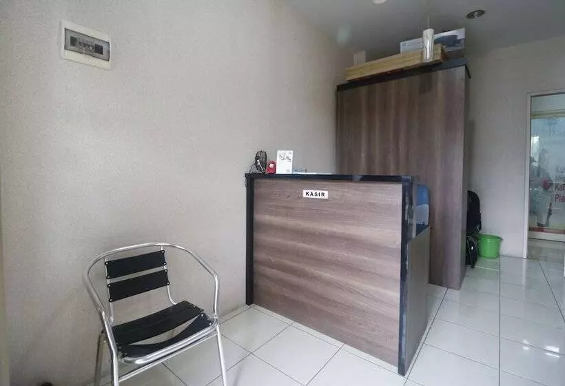پانسیون Redliving Apartemen Green Lake View Ciputat   Mpo Yani Rooms Tower E With Fast Wifi