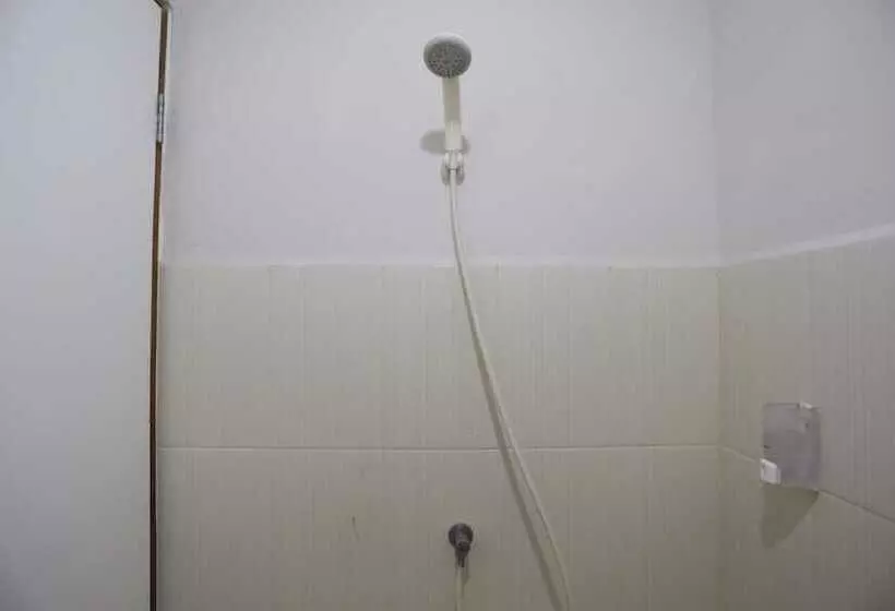 پانسیون Redliving Apartemen Green Lake View Ciputat   Mpo Yani Rooms Tower E With Fast Wifi