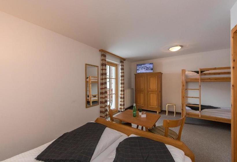 پانسیون Sonnberg Lodge