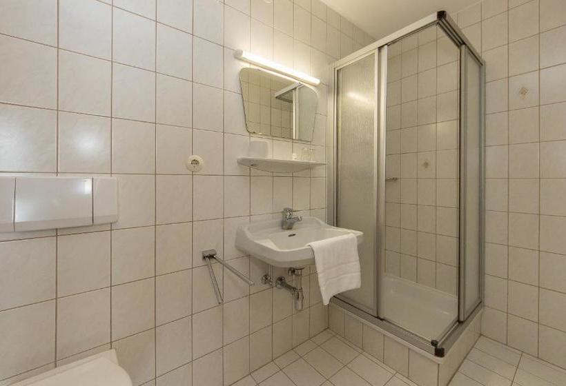 پانسیون Sonnberg Lodge