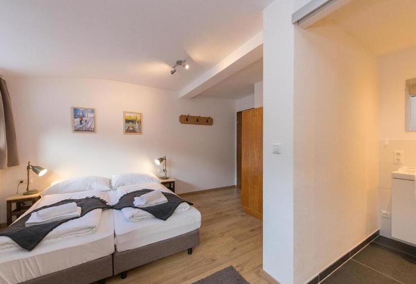 پانسیون Sonnberg Lodge