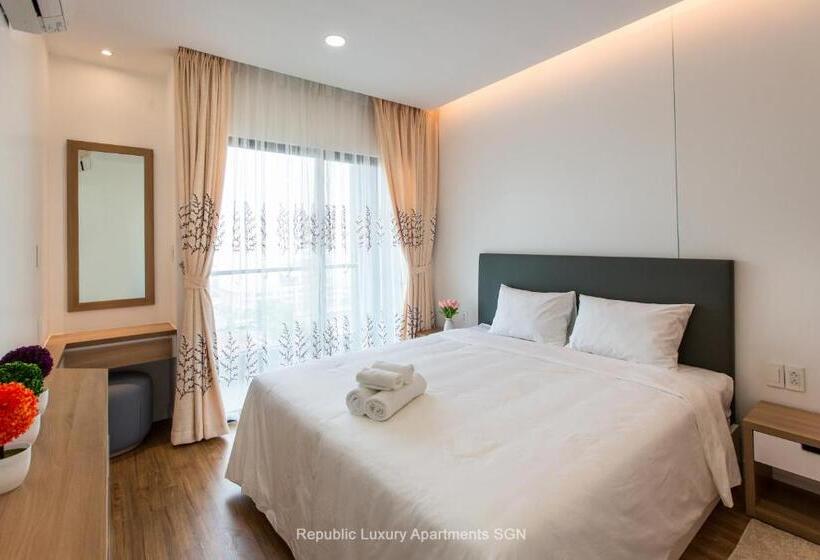 Republic Suites Ho Chi Minh City