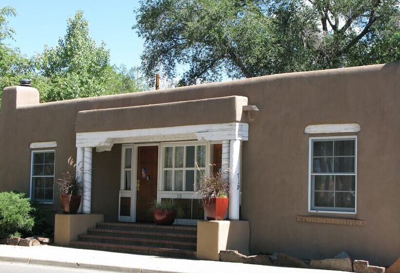 هاستل Casa De Tres Lunas/house Of Three Moons