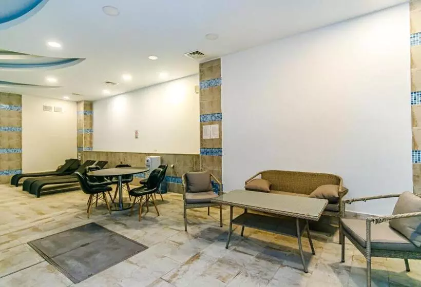 Baku Deniz Mall Family Hotel Apartment