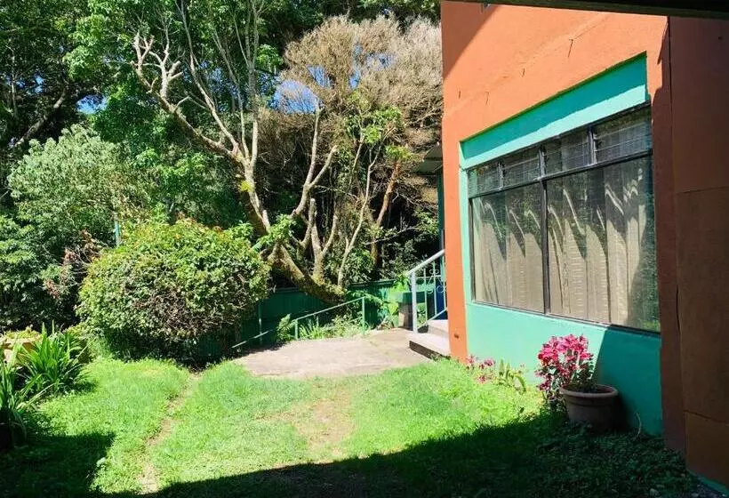 Aamiaismajoitus (B&B) Globi Lodge #2