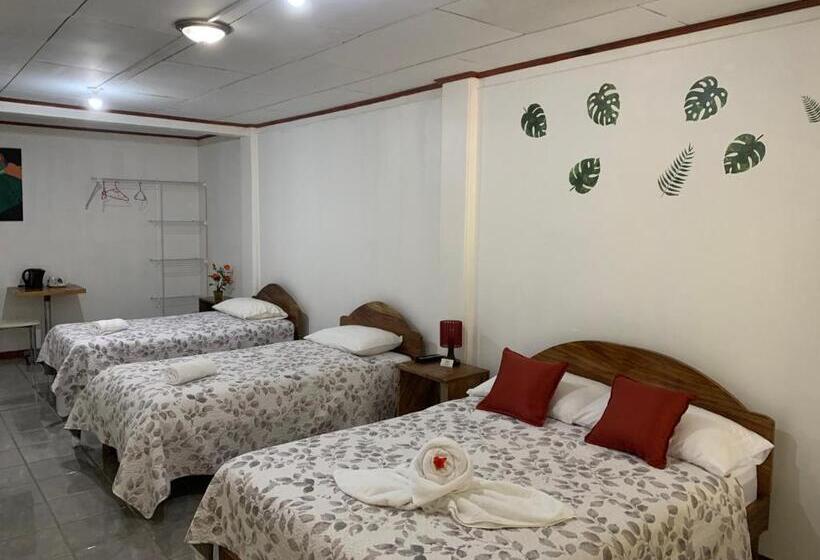 تختخواب و صبحانه Globi Lodge #2