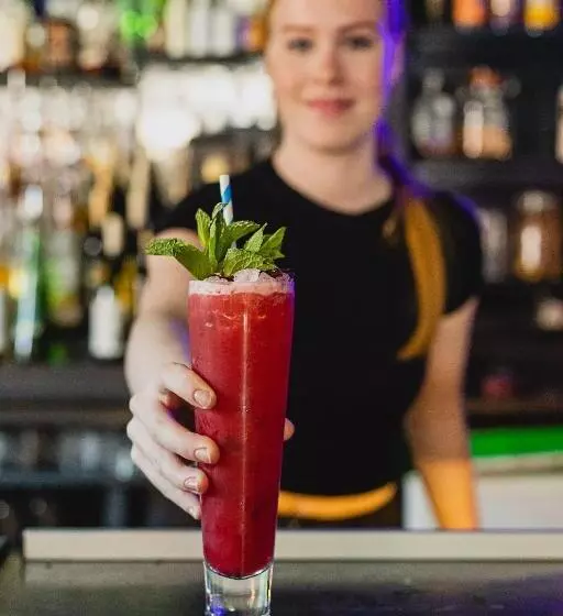 ホテル The Albert